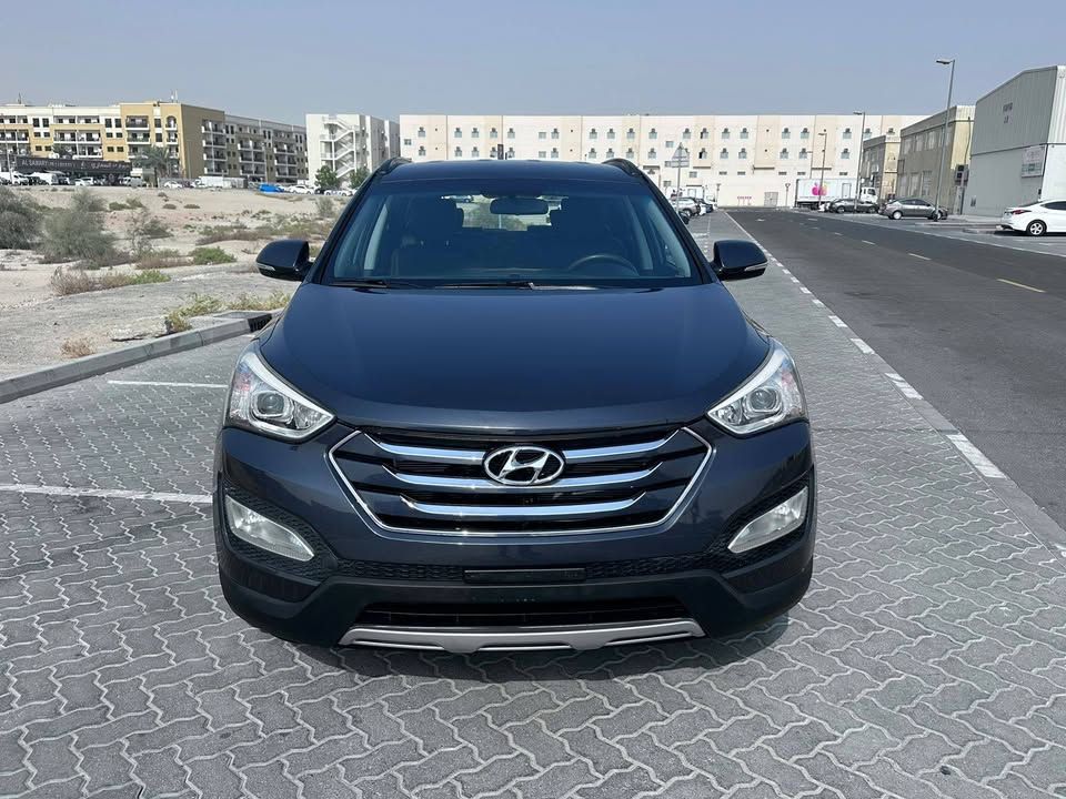 2014 Hyundai Santa Fe in dubai