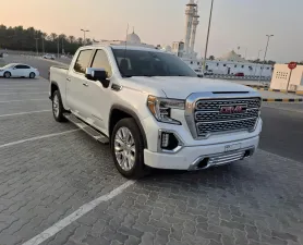 2020 GMC Sierra in dubai