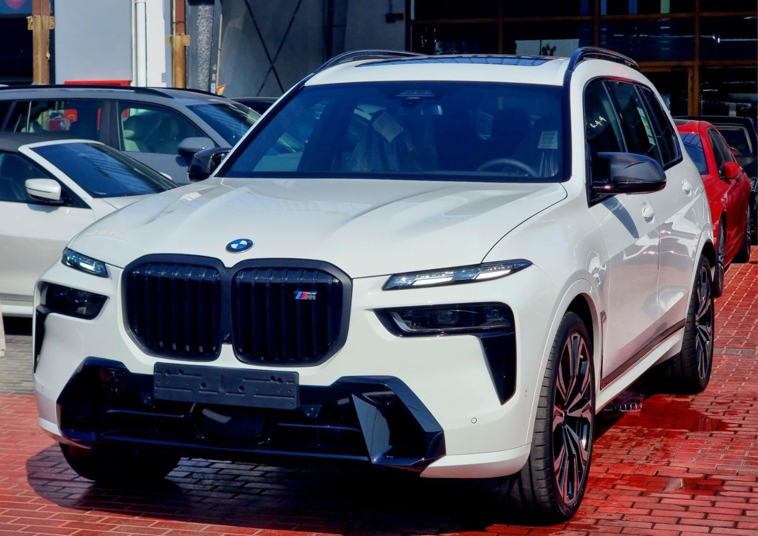 2025 BMW X7 in dubai