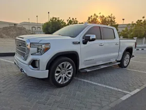 2020 GMC Sierra