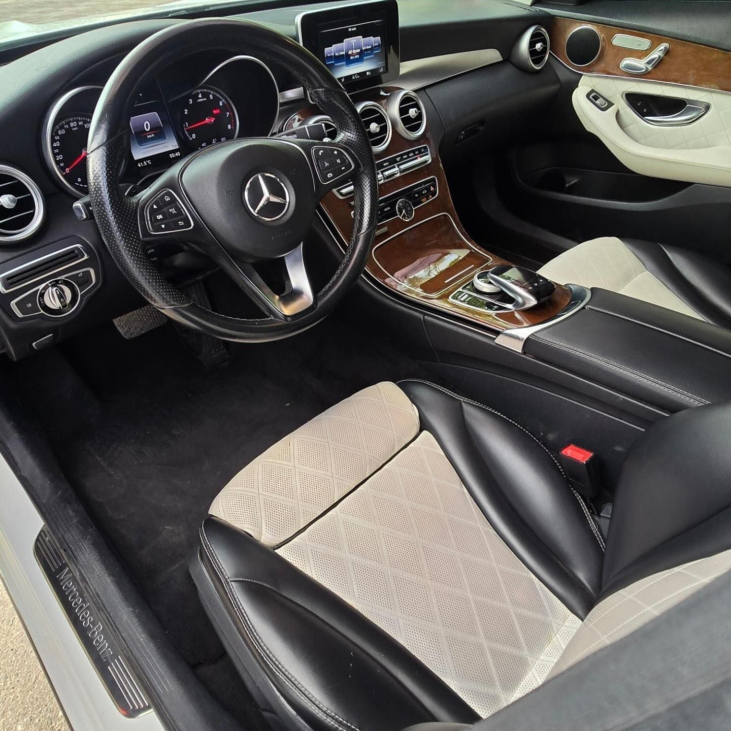 2016 Mercedes-Benz C-Class