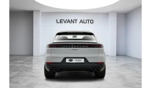 2025 Porsche Cayenne