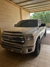 2017 Toyota Tundra in dubai