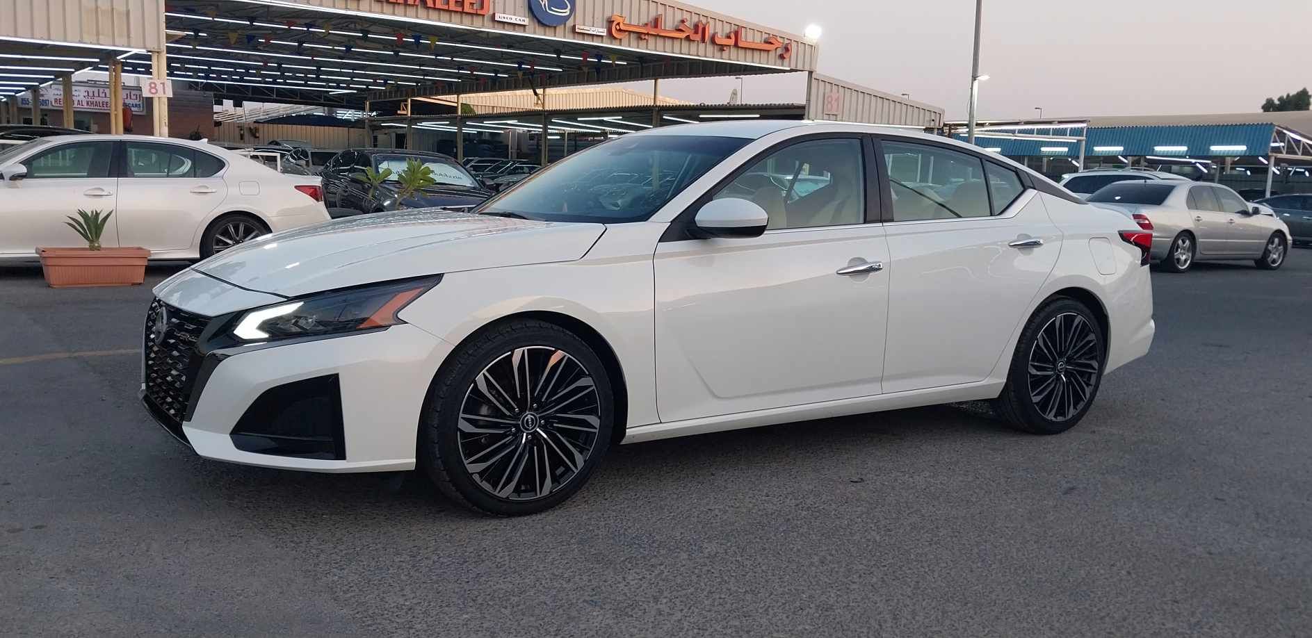 2021 Nissan Altima in dubai