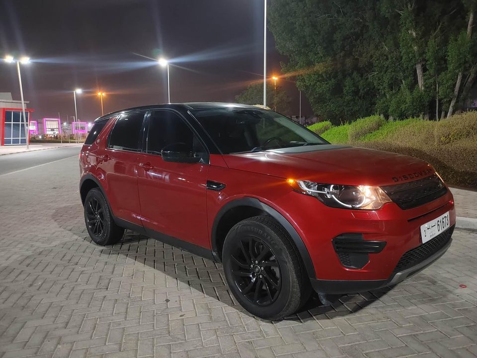 2019 Land Rover Discovery in dubai