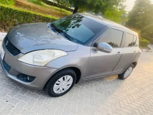 2015 Suzuki Swift in dubai