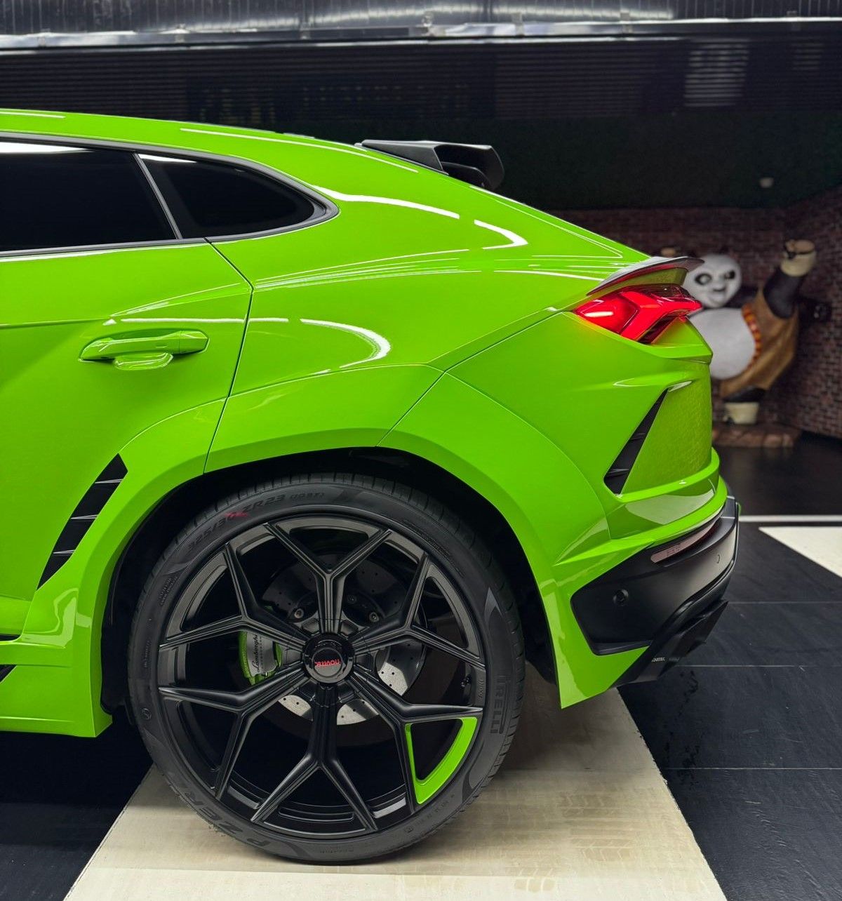 2021 Lamborghini URUS