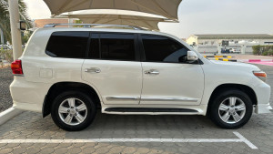 2014 Toyota Land Cruiser