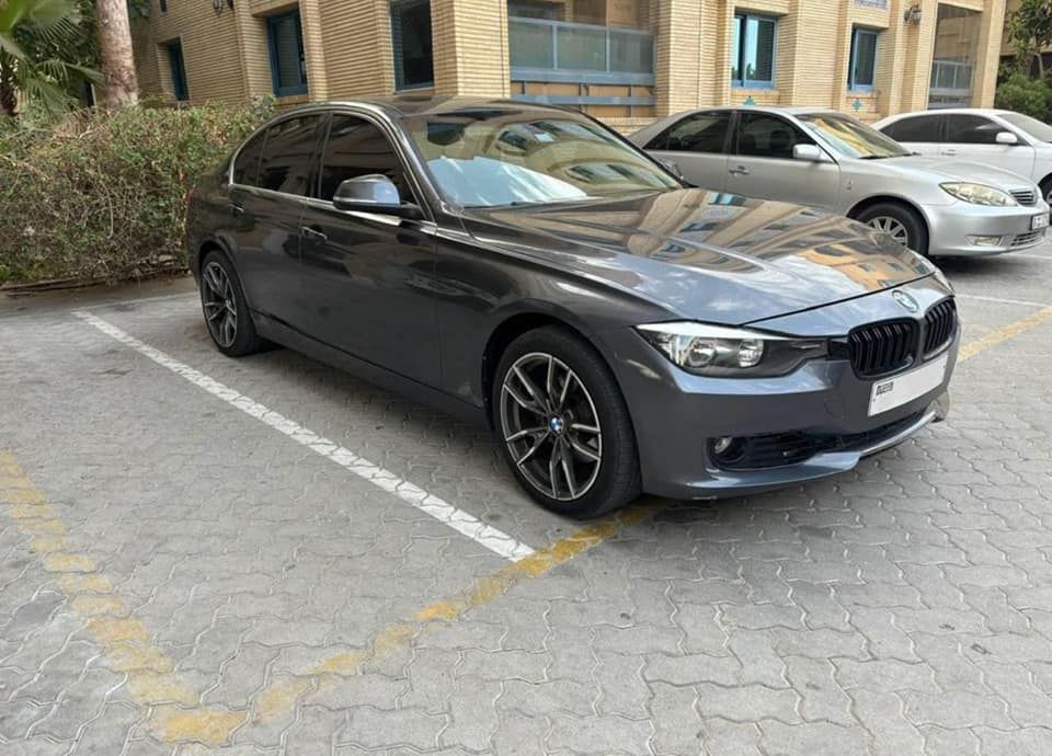 2013 BMW 3-Series in dubai