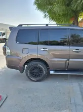 2012 Mitsubishi Pajero