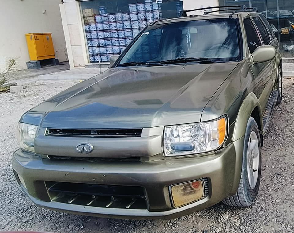 2003 Infiniti QX4 in dubai