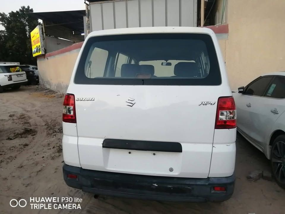 2011 Suzuki APV