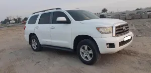 2015 Toyota Sequoia in dubai