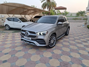 2022 Mercedes-Benz GLE in dubai