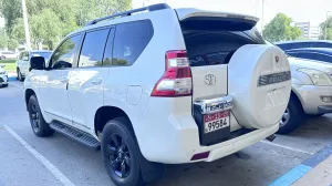 2015 Toyota Prado