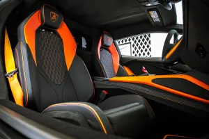 2024 Lamborghini Revuelto