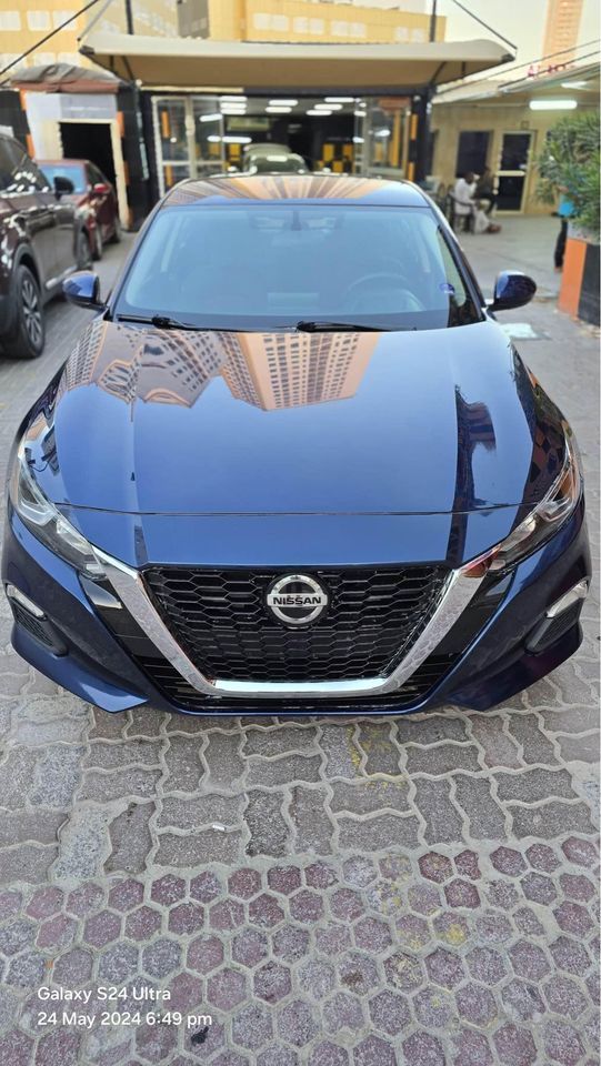 2019 Nissan Altima in dubai