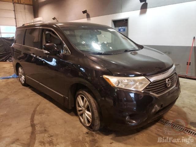 2011 Nissan Quest in dubai