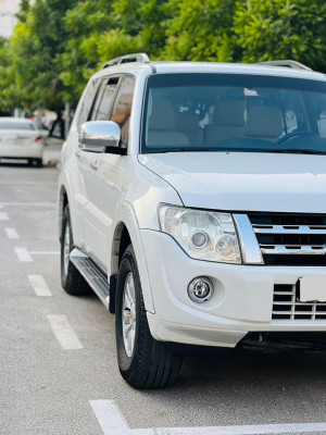 2013 Mitsubishi Pajero