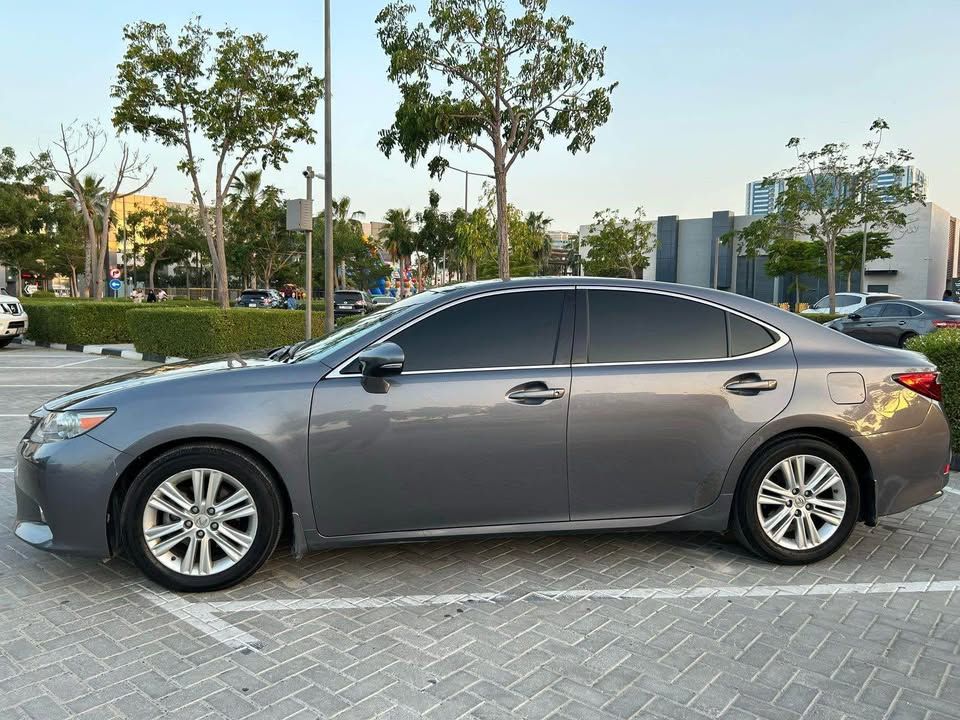 2014 Lexus ES