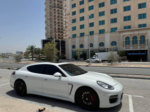 2015 Porsche Panamera