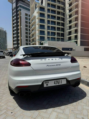 2015 Porsche Panamera