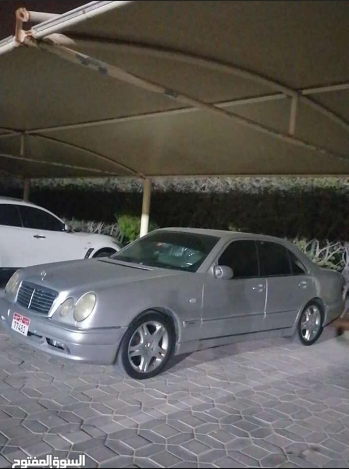 Mercedes Benz E430 AMG Model 2002 Full Option 