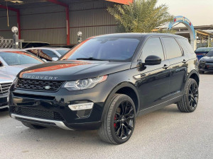 2017 Land Rover Discovery in dubai