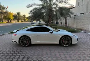 2017 Porsche 911 Carrera