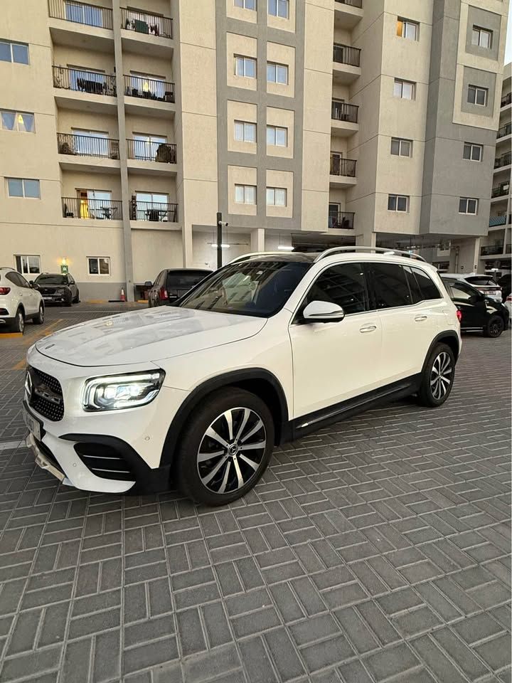 2020 Mercedes-Benz GLB in dubai