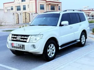 2013 Mitsubishi Pajero in dubai