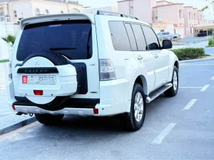 2013 Mitsubishi Pajero