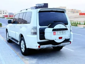 2013 Mitsubishi Pajero