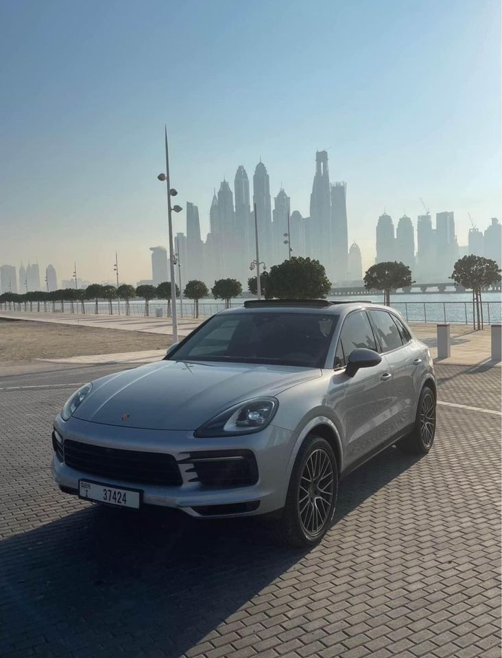 2020 Porsche Cayenne in dubai