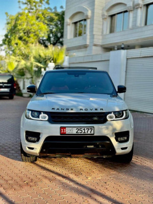 2014 Land Rover Range Rover Sport in dubai