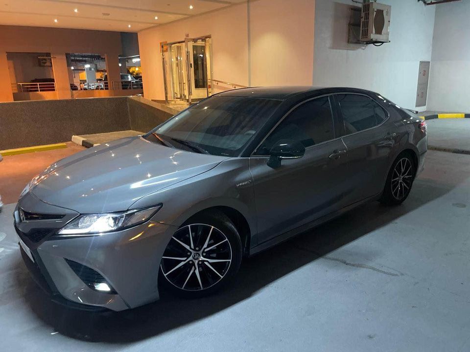 2019 Toyota Camry in dubai