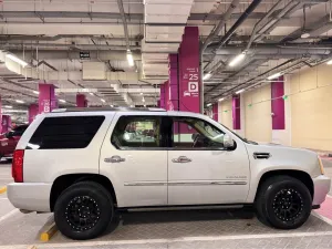 2011 Cadillac Escalade