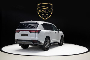 2023 Lexus LX600