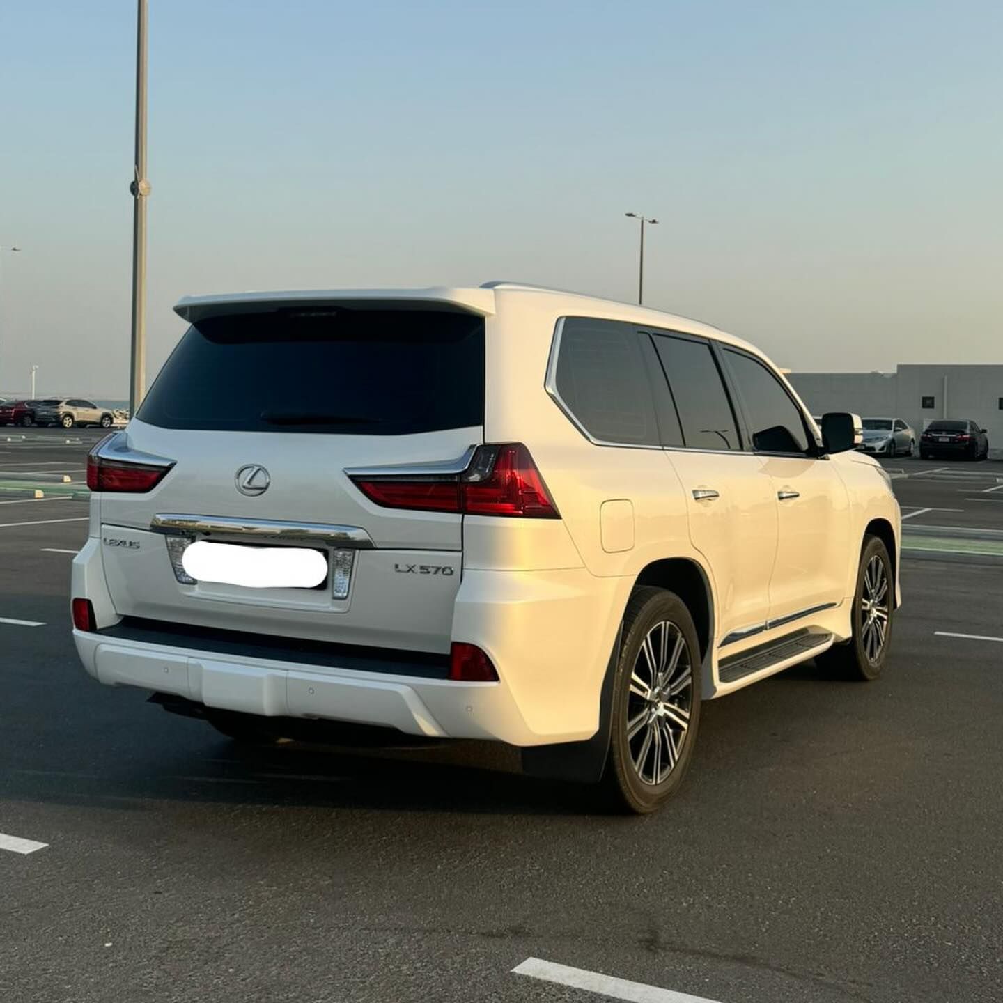 2017 Lexus LX 570