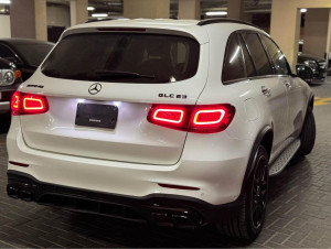 2021 Mercedes-Benz GLC