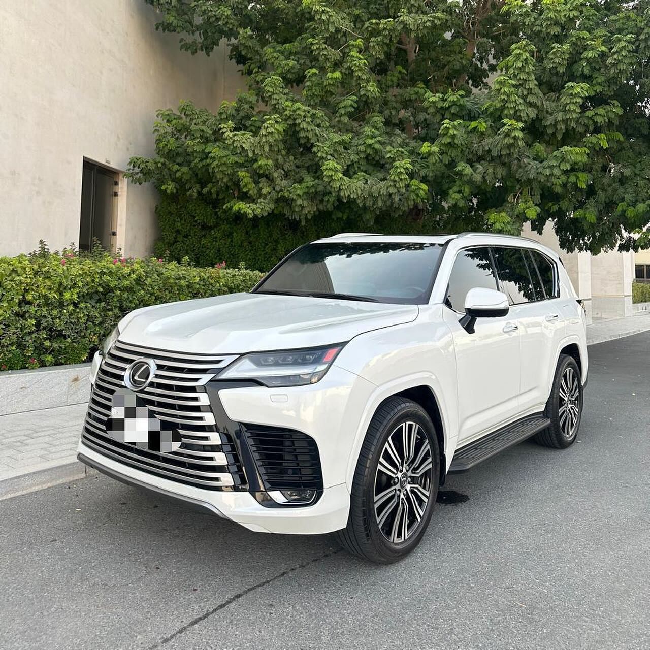 2023 Lexus LX600