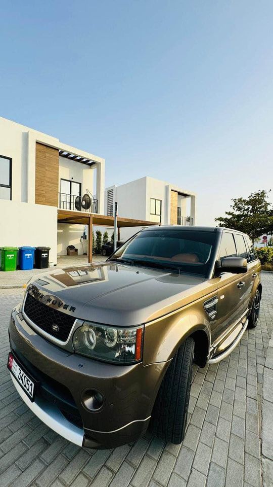 2011 Land Rover Range Rover Sport in dubai