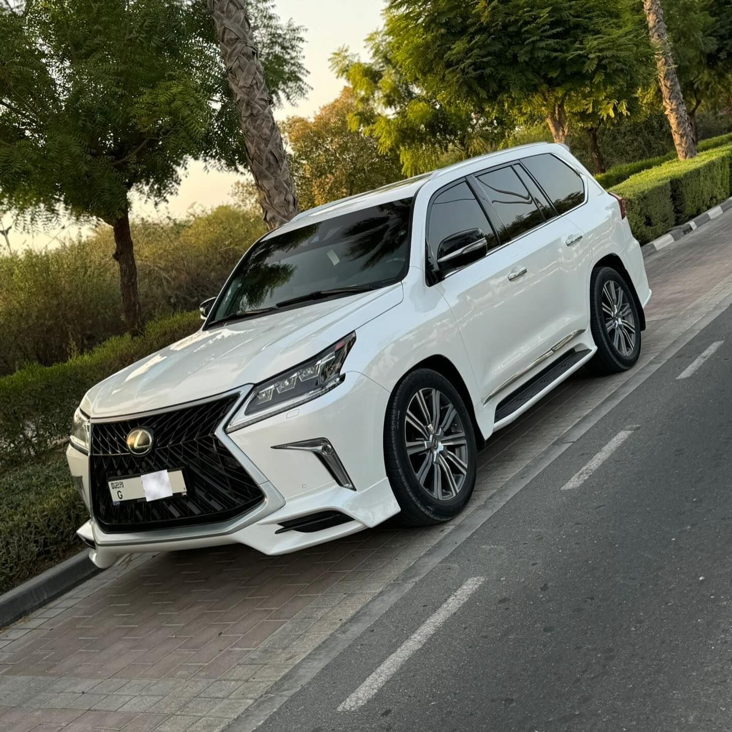 2016 Lexus LX 570 in dubai