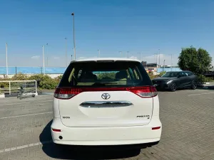 2013 Toyota Previa