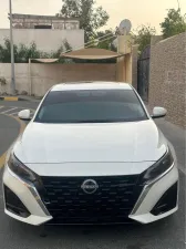 2023 Nissan Altima in dubai