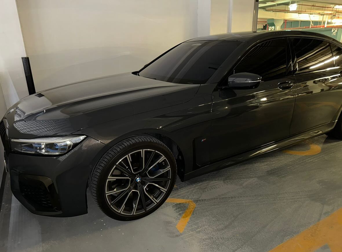 BMW M760Li, V12, 2021