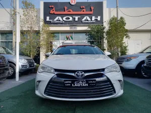 2016 Toyota Camry in dubai