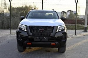 2025 Nissan Navara in dubai