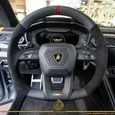 2024 Lamborghini URUS