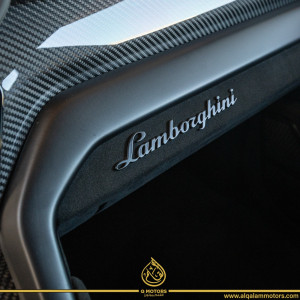 2023 Lamborghini URUS